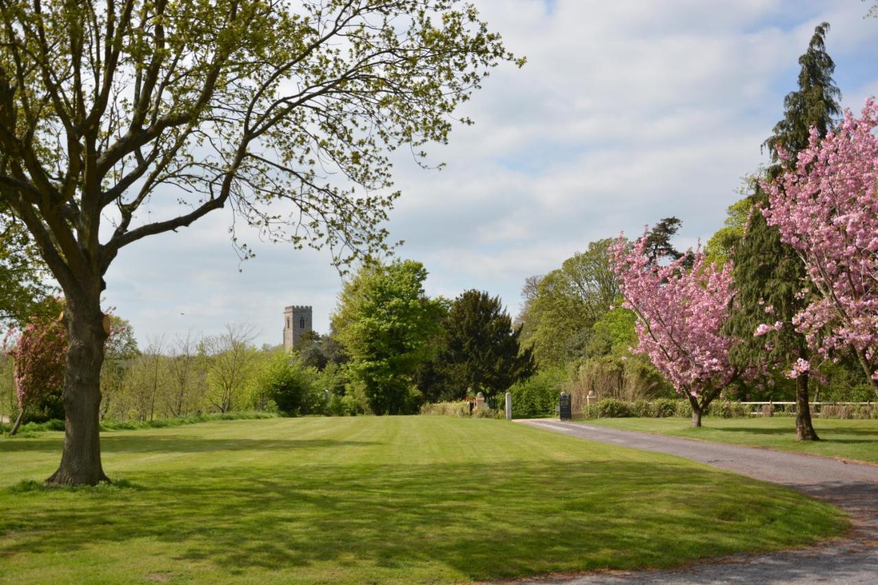 Henstead Hall Beccles Bagian luar foto